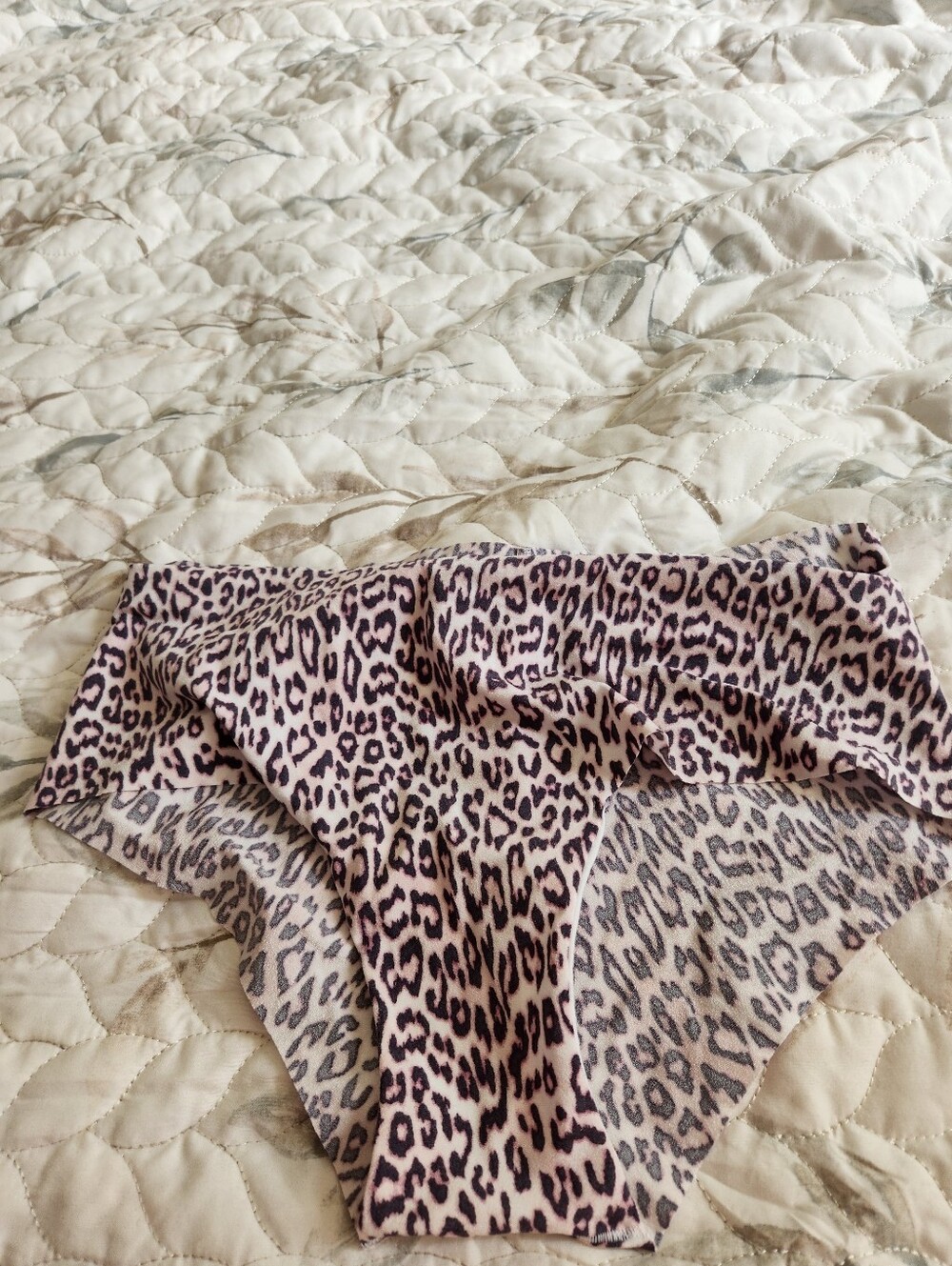 Leopard Print Bikini Bottoms in Light Pink